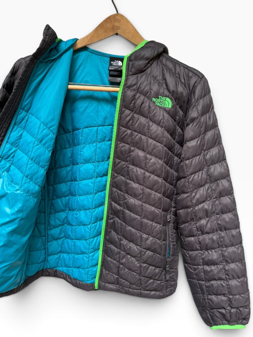 The North Face Thermoball Hooded Puffer Jacket Boys L 14/16 Grey Neon Green